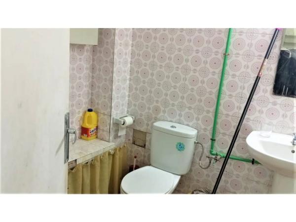 Local en Barrio Campoamor