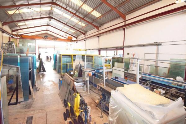 Nave en Barrio Ciudad de Asís - Font-Calent - El Bacarot