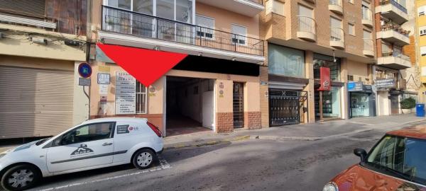 Local en Barrio Carolinas Bajas