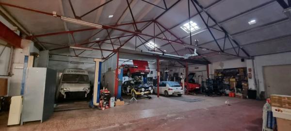 Local en Barrio Carolinas Bajas