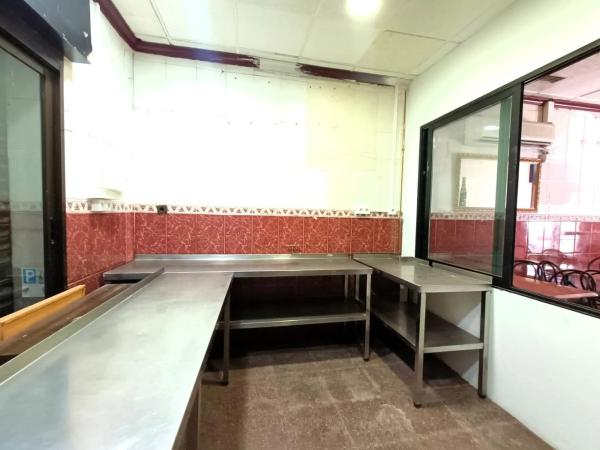 Local en Barrio La Florida Portazgo