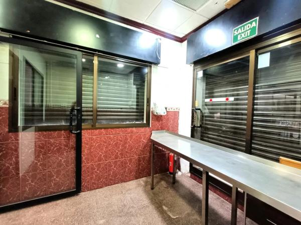 Local en Barrio La Florida Portazgo