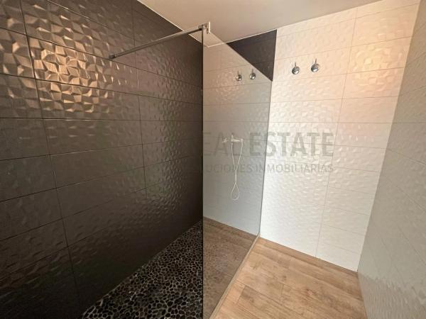 Local en Barrio Altozano