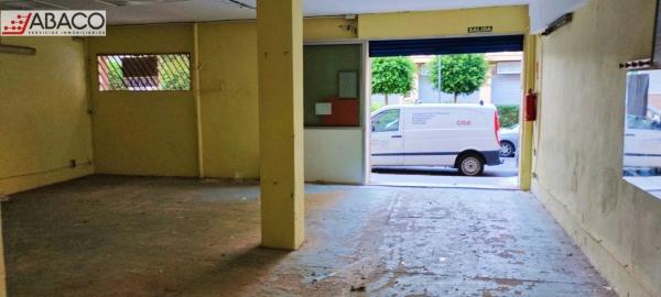 Local en calle Ciudad de Bari