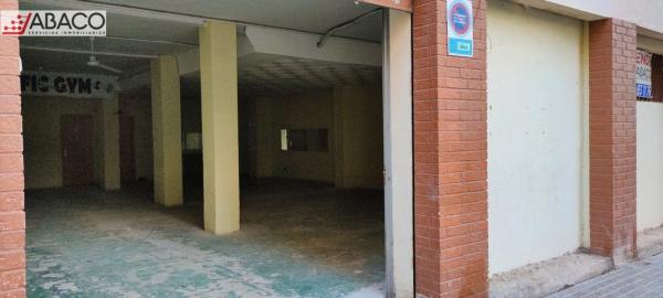 Local en calle Ciudad de Bari