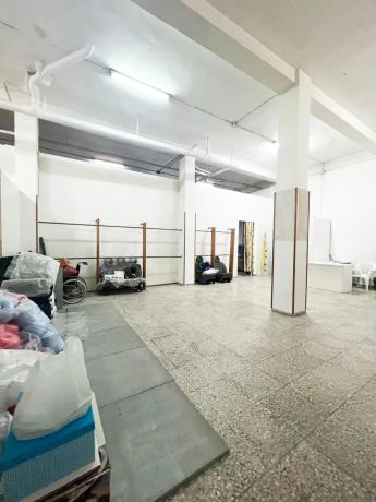 Local en calle de Rafael Asín, 28