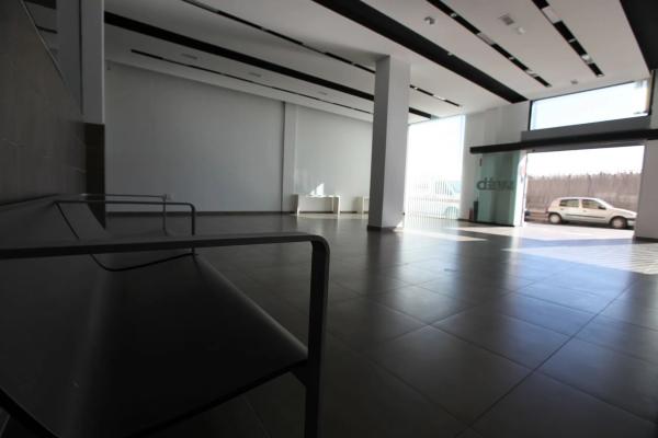 Local en calle bono guarner, 10