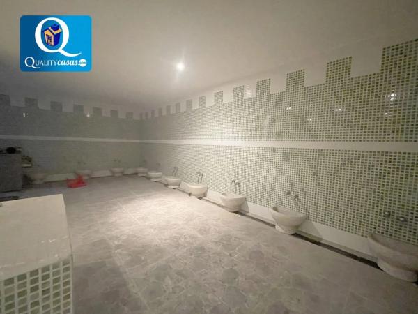 Local en Barrio Carolinas Bajas