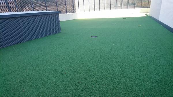 Local en calle Médico Eugenio de la Cruz, 1