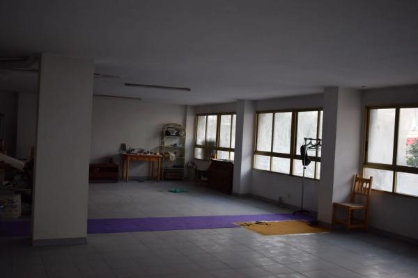 Local o nave en calle del Maestro Alonso, 47