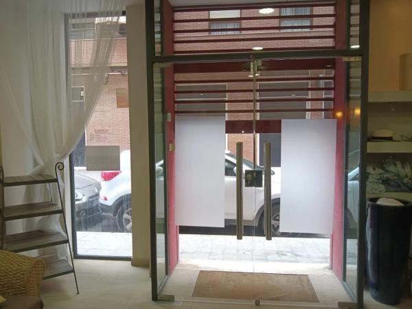 Local en calle Escoto