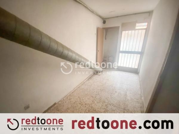 Local en Barrio Campoamor