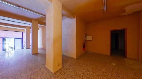 Local en Barrio Ensanche-Diputación