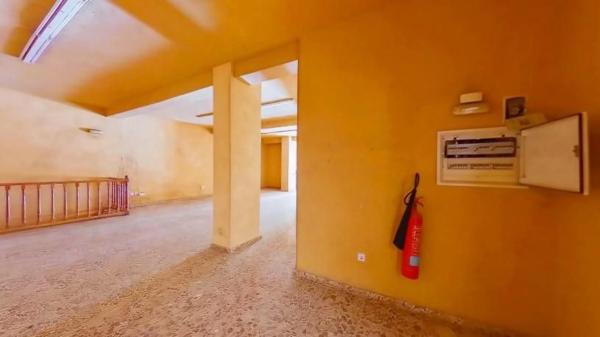 Local en Barrio Ensanche-Diputación