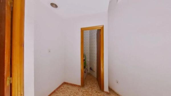 Local en Barrio Ensanche-Diputación