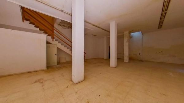 Local en Barrio Ensanche-Diputación