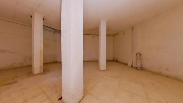 Local en Barrio Ensanche-Diputación