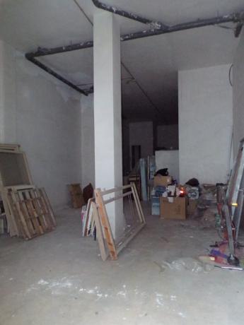 Local en Barrio La Florida Portazgo