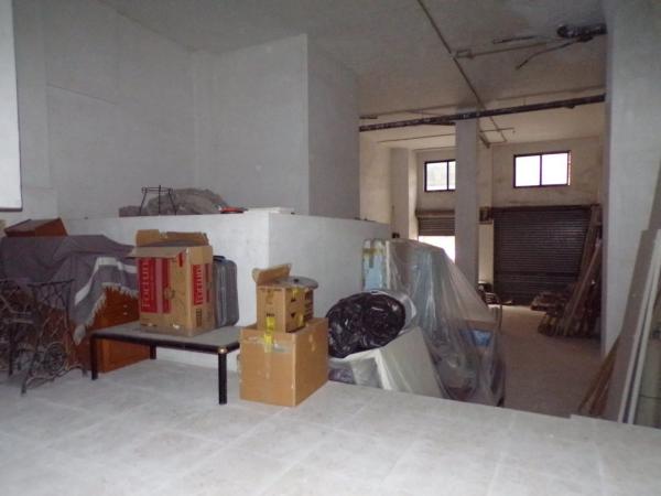 Local en Barrio La Florida Portazgo