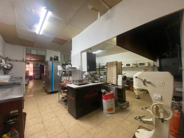 Local en Barrio Ensanche-Diputación