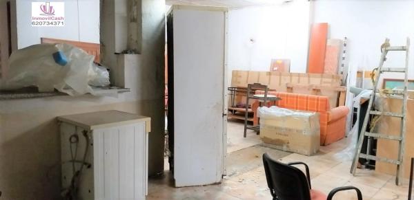 Local en Barrio La Florida Portazgo