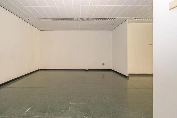 Local en Barrio Carolinas Bajas