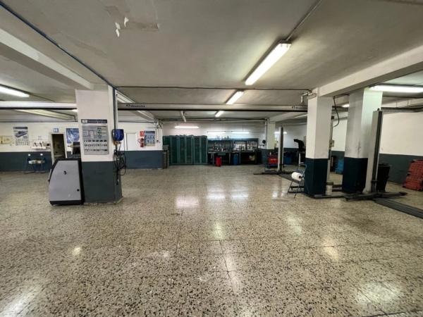 Local en Barrio Altozano