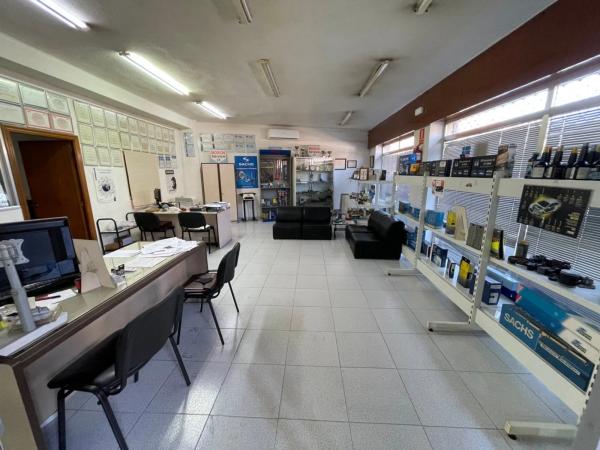 Local en Barrio Altozano