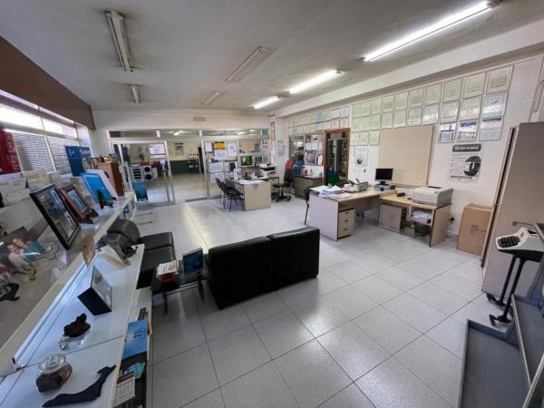 Local en Barrio Altozano