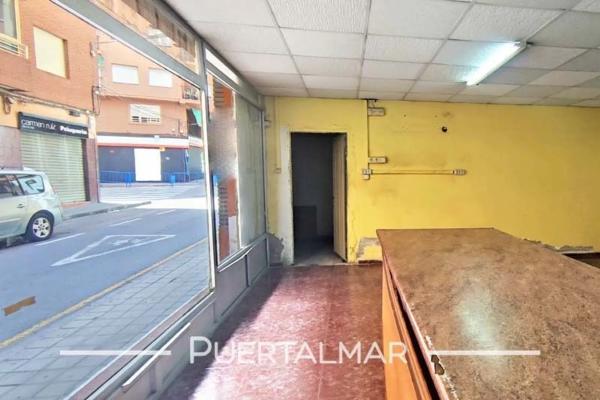 Local en calle Francisco Carratalá Cernuda, 15