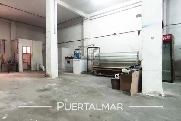 Local en calle Francisco Carratalá Cernuda, 15