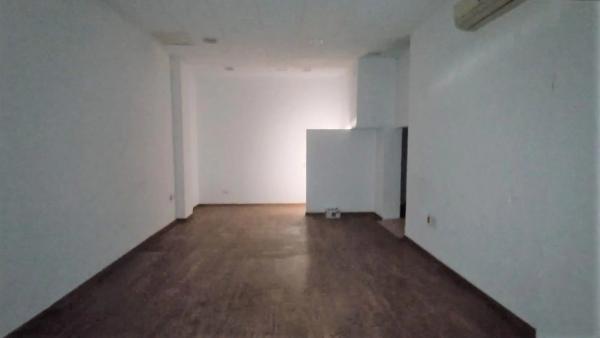 Local en calle San Juan Bautista