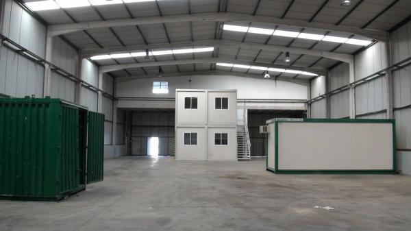 Nave en avenida Antigua Peseta, 82