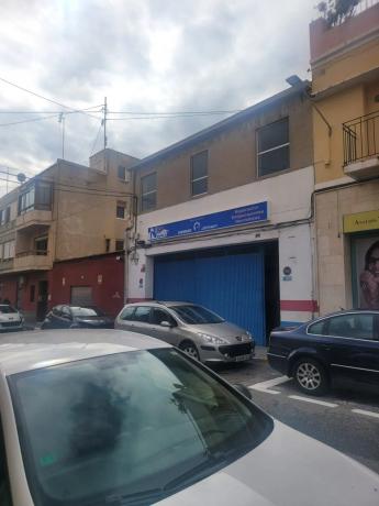 Local en Barrio San Gabriel