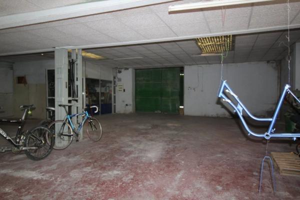 Nave en Barrio Ciudad de Asís - Font-Calent - El Bacarot