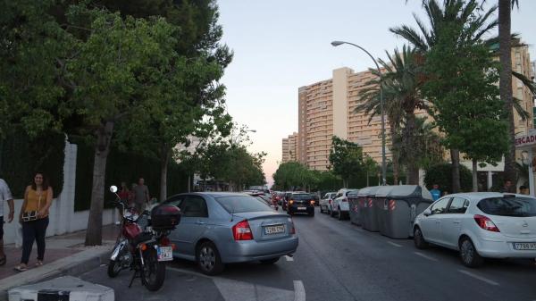 Local en avenida de Holanda