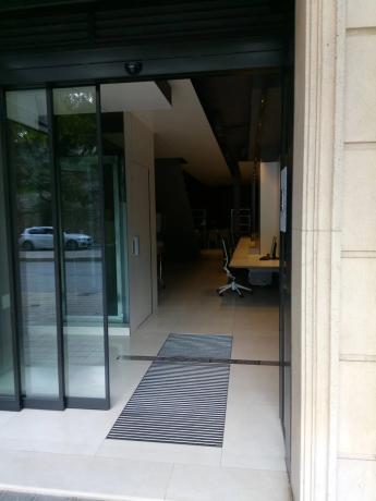 Local en calle Vázquez de Mella, 23