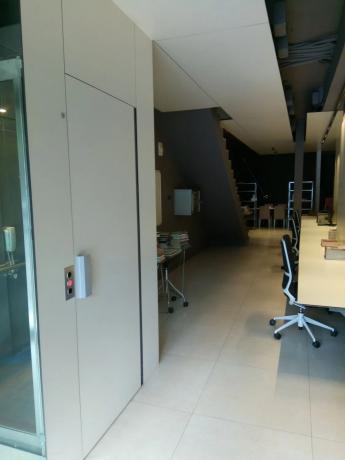 Local en calle Vázquez de Mella, 23