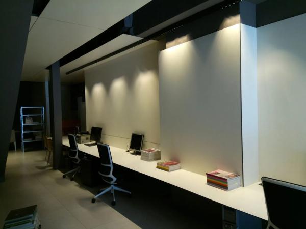 Local en calle Vázquez de Mella, 23