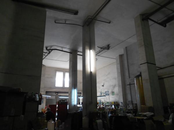 Local en avenida Jijona, 57