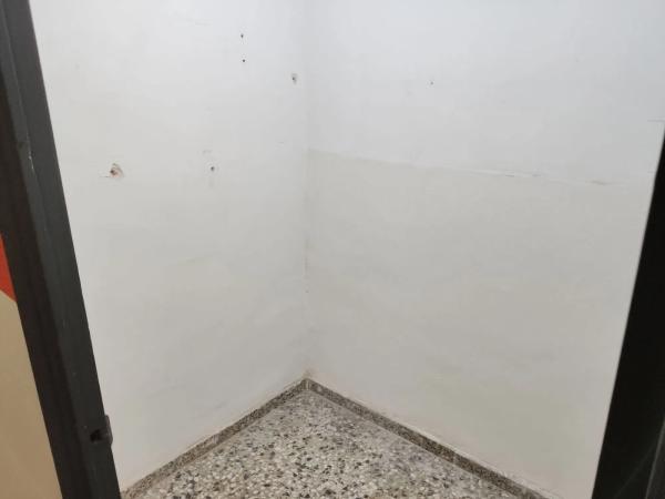 Local en calle Nostra Sentora dels Angels, 16