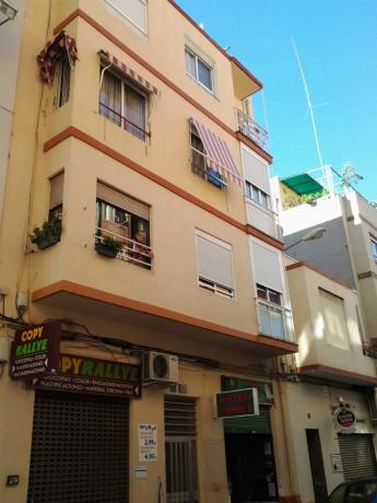 Local en calle de Gasset y Artime, 22