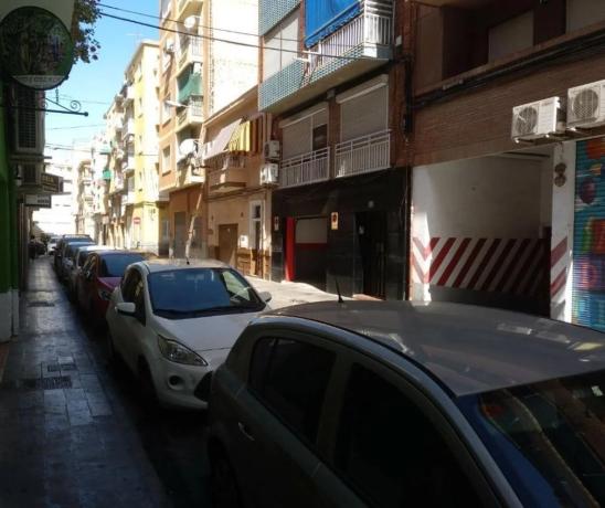 Local en calle de Gasset y Artime, 22