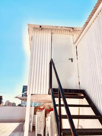 Local en avenida Santander