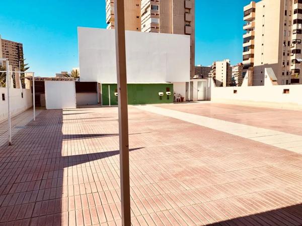 Local en avenida Santander