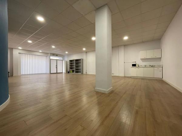 Local en calle de San Salvador