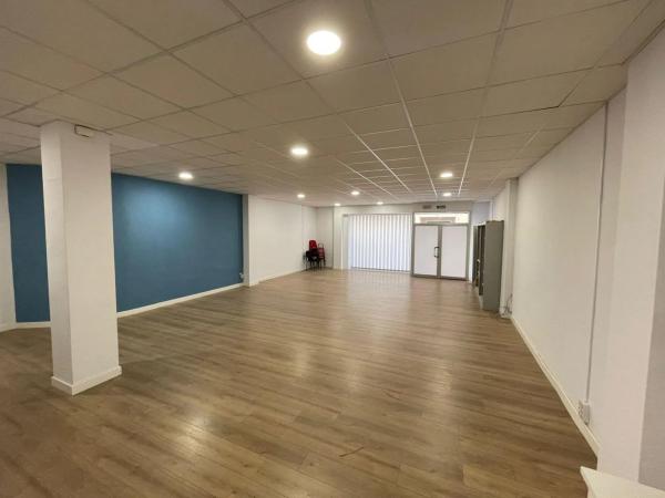 Local en calle de San Salvador