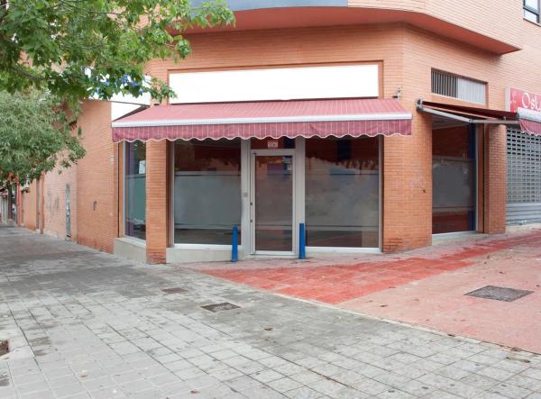 Local en calle Olof Palme, 9  Local 8