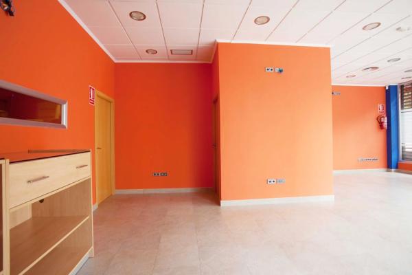 Local en calle Olof Palme, 9  Local 8