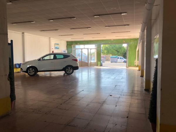 Local en calle de Sant Ramon, 11